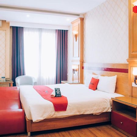 RedDoorz Plus near Cau Giay Park Hanoi Exterior foto