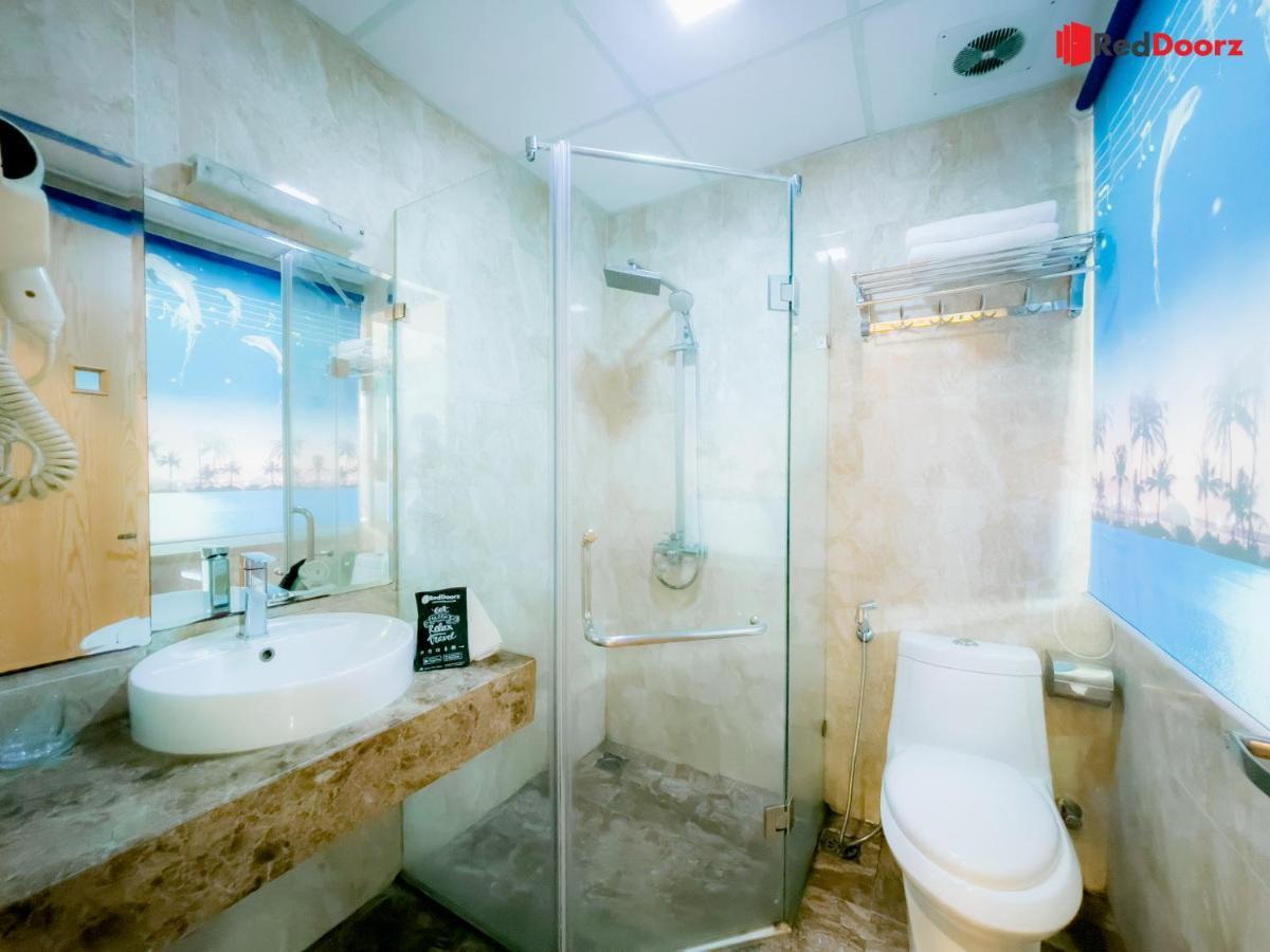 RedDoorz Plus near Cau Giay Park Hanoi Exterior foto