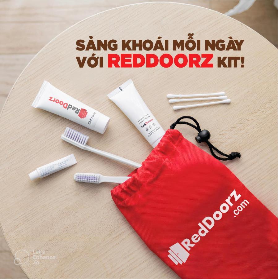 RedDoorz Plus near Cau Giay Park Hanoi Exterior foto